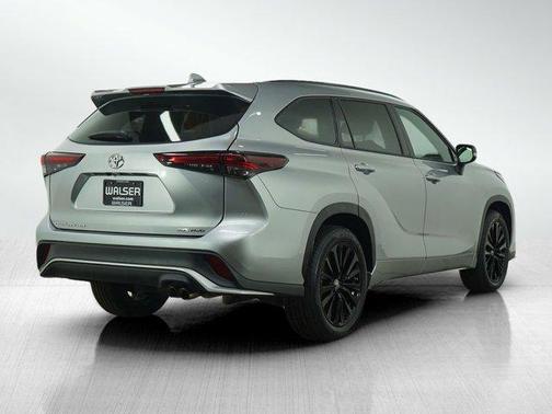 2024 Toyota Highlander XSE