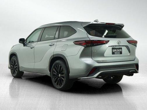 2024 Toyota Highlander XSE