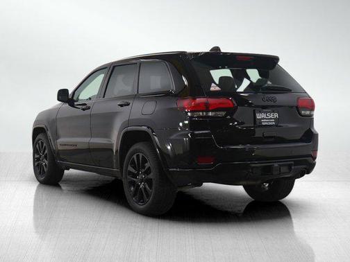 2017 Jeep Grand Cherokee Altitude