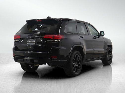 2017 Jeep Grand Cherokee Altitude