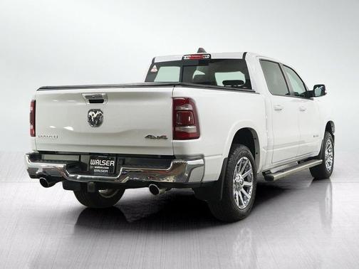Bright White Clearcoat 2022 RAM 1500 Laramie