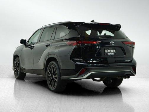 2024 Toyota Highlander XSE