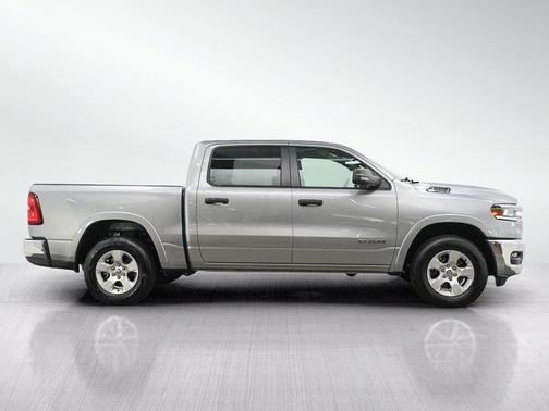 Billet Silver Metallic Clearcoat 2025 RAM 1500 Big Horn/Lone Star