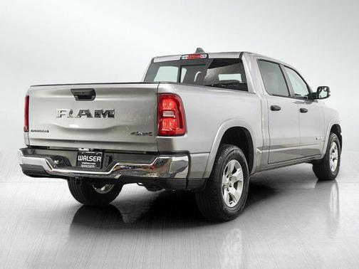 Billet Silver Metallic Clearcoat 2025 RAM 1500 Big Horn/Lone Star