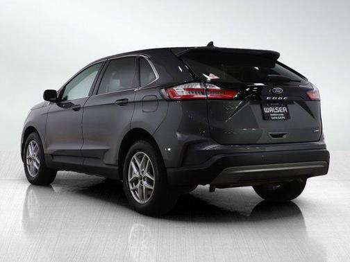 Gray Metallic 2024 Ford Edge SEL