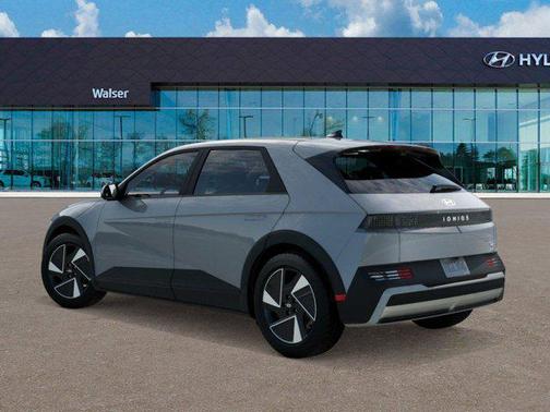 2025 Hyundai IONIQ 5 SE