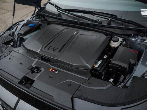 2026 Hyundai IONIQ 5 SE