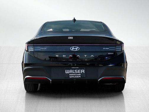 Abyss Black 2026 Hyundai SONATA Hybrid Base