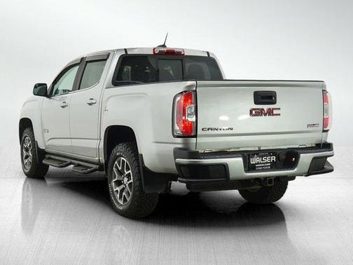 2017 GMC Canyon SLE