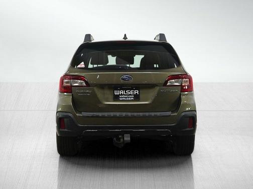 Wilderness Green Metallic 2019 Subaru Outback 2.5i Premium