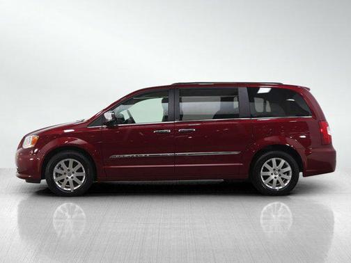 2012 Chrysler Town & Country Touring-L