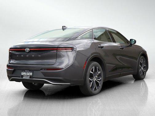2024 Toyota Crown XLE