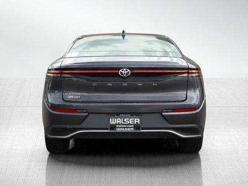 2024 Toyota Crown XLE