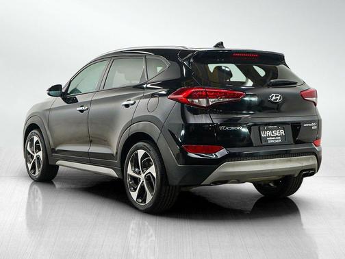 Black Noir Pearl 2017 Hyundai TUCSON Limited