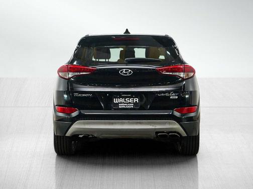 Black Noir Pearl 2017 Hyundai TUCSON Limited