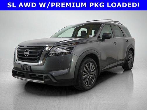 2023 Nissan Pathfinder SL 4WD