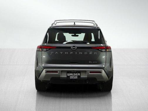 2023 Nissan Pathfinder SL 4WD