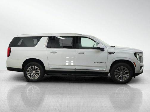 Summit White 2025 GMC Yukon XL Denali