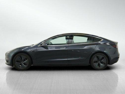 2019 Tesla Model 3 Mid Range