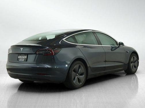 2019 Tesla Model 3 Mid Range