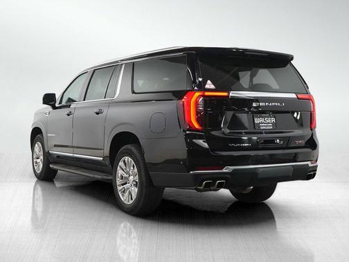 Onyx Black 2025 GMC Yukon XL Denali