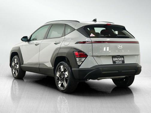 Cyber Gray Metallic 2024 Hyundai KONA SEL