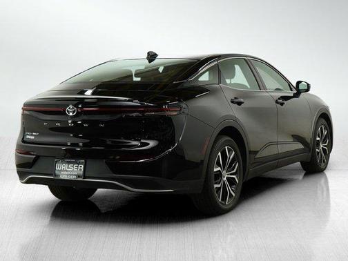 2024 Toyota Crown XLE