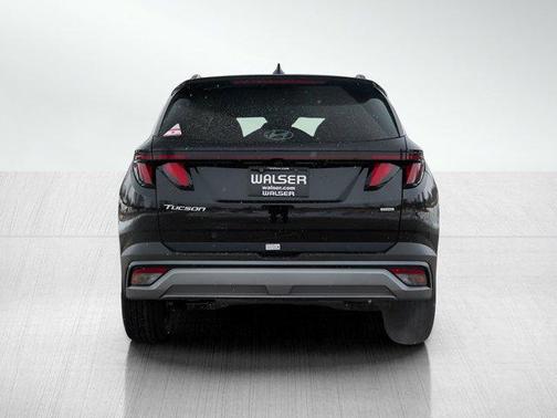 Phantom Black 2026 Hyundai TUCSON SEL Plus