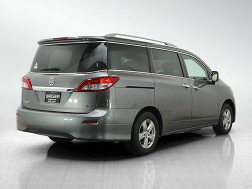 Gun Metallic 2017 Nissan Quest SV