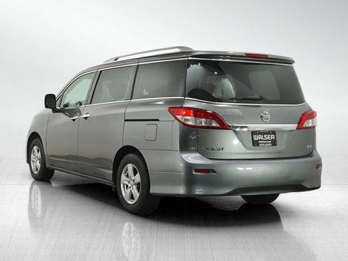 Gun Metallic 2017 Nissan Quest SV