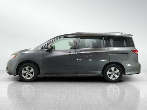 Gun Metallic 2017 Nissan Quest SV