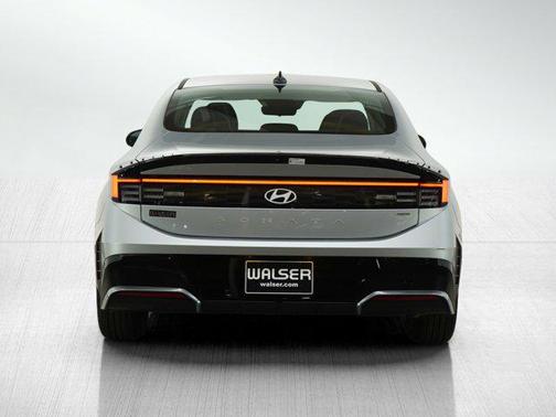 2024 Hyundai SONATA Hybrid SE