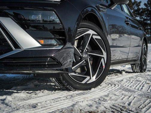 2026 Hyundai SONATA SEL