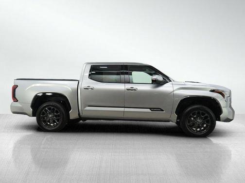 2023 Toyota Tundra Hybrid Platinum