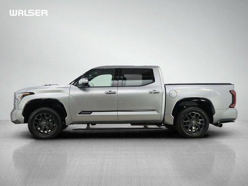 2023 Toyota Tundra Hybrid Platinum