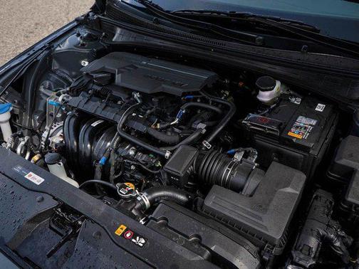 Ecotronic Gray 2026 Hyundai ELANTRA Sport