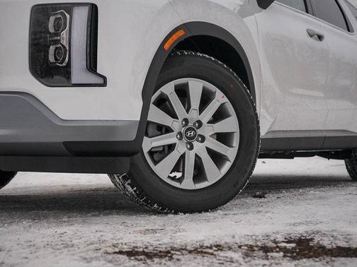 2025 Hyundai PALISADE SE