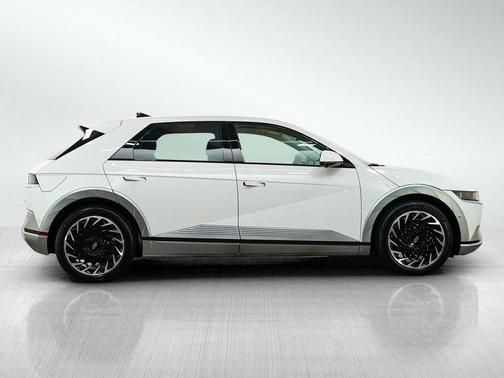 Atlas White 2023 Hyundai IONIQ 5 Limited