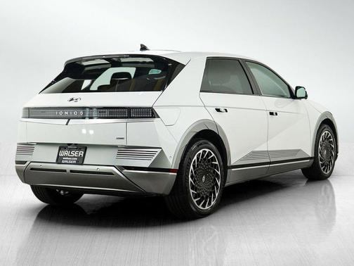 Atlas White 2023 Hyundai IONIQ 5 Limited