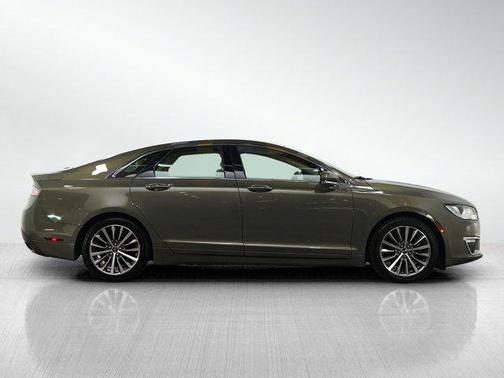 2017 Lincoln MKZ Base