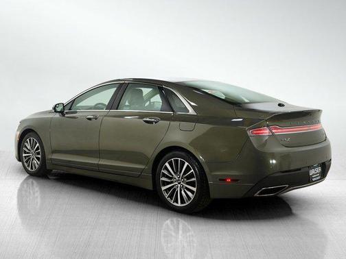 2017 Lincoln MKZ Base