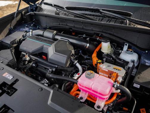 2025 Hyundai SANTA FE SEL 2.4