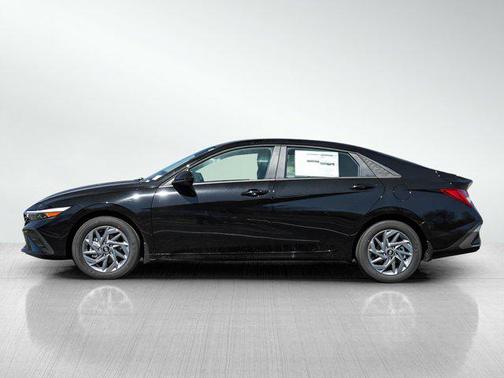 2025 Hyundai ELANTRA HEV Blue