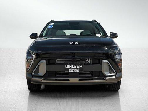Abyss Black Pearl 2026 Hyundai KONA Limited