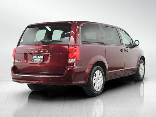 Octane Red Pearlcoat 2018 Dodge Grand Caravan SE