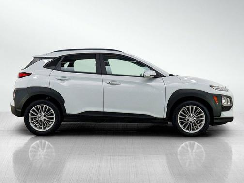 Chalk White 2020 Hyundai KONA SEL
