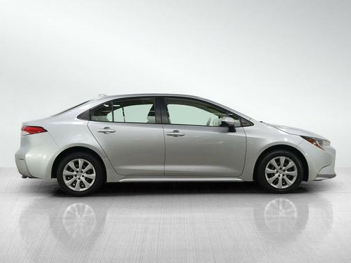 Classic Silver Metallic 2020 Toyota Corolla LE