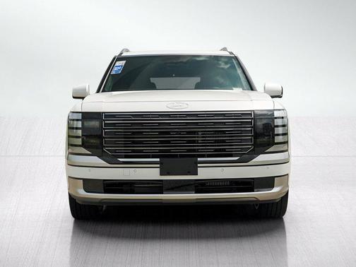 Creamy White Pearl 2026 Hyundai Palisade Hybrid Calligraphy