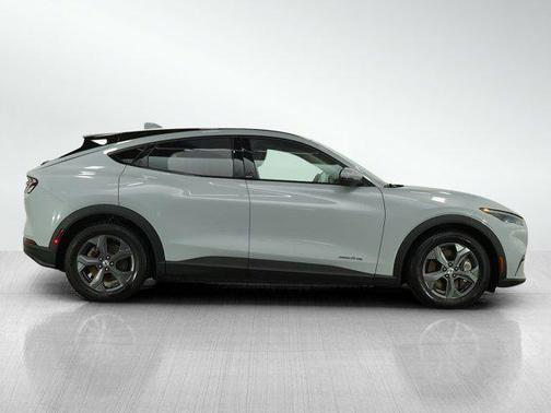 2022 Ford Mustang Mach-E Select