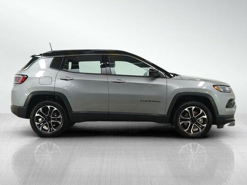 Billet Silver Metallic Clearcoat 2023 Jeep Compass Limited